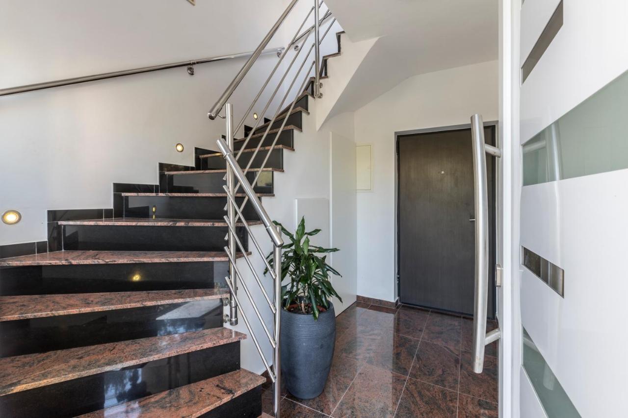 Hvar De Luxe Apartments هفار المظهر الخارجي الصورة